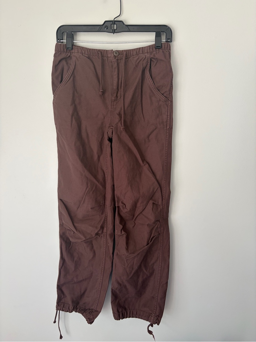 Aritzia TNA Cache Cargo Relaxed Cargo Pants in Brown - Size 2XS - Picture 2 of 6